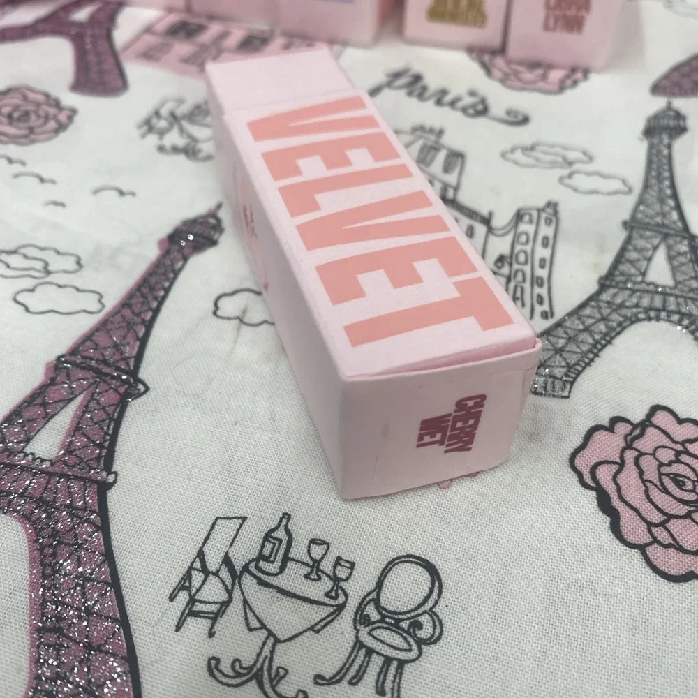 JEFFREE STAR Velvet Trap  Lipstick Shade in  Cherry Wet Discontinued